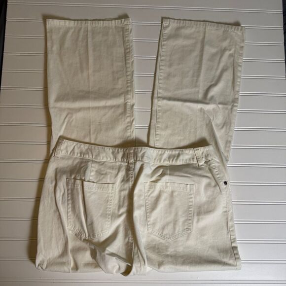 Additions by Chico’s Ivory Straight Leg Pants Women’s Size 3.5 Short - Picture 2 of 5